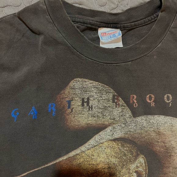 Vintage Garth Brooks Concert Tee • 90s • Black - Picture 2 of 3